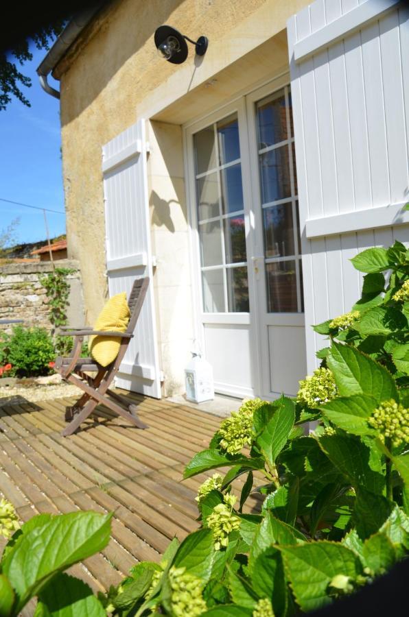 O Sources Bed and Breakfast Bazenville Exteriör bild